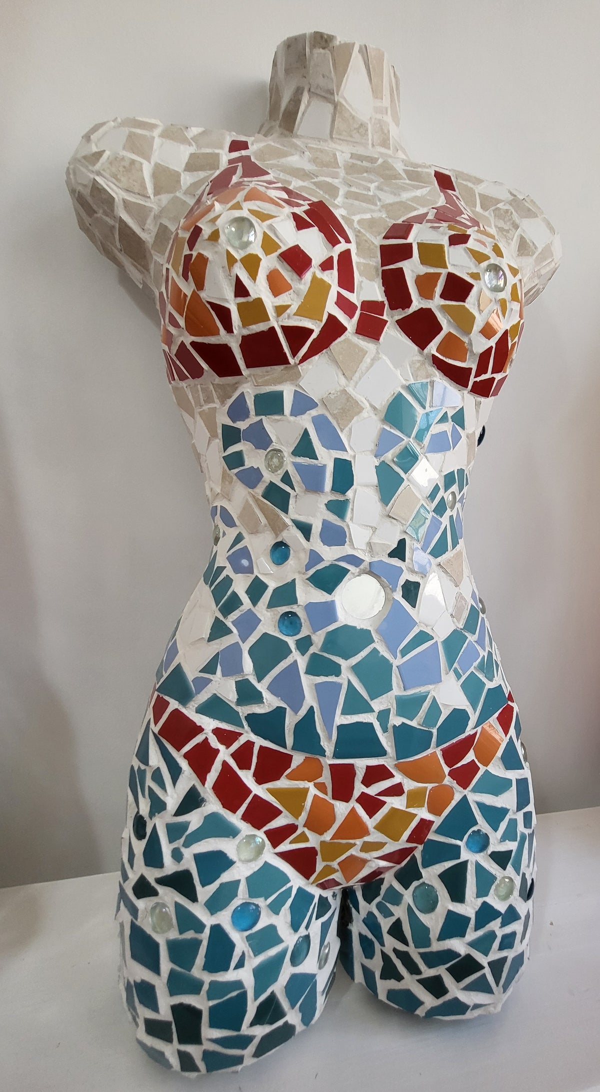 Gaudette wall hanging mannequin