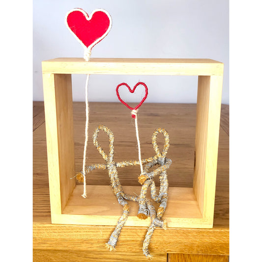 Boxed red heart love (Medium)
